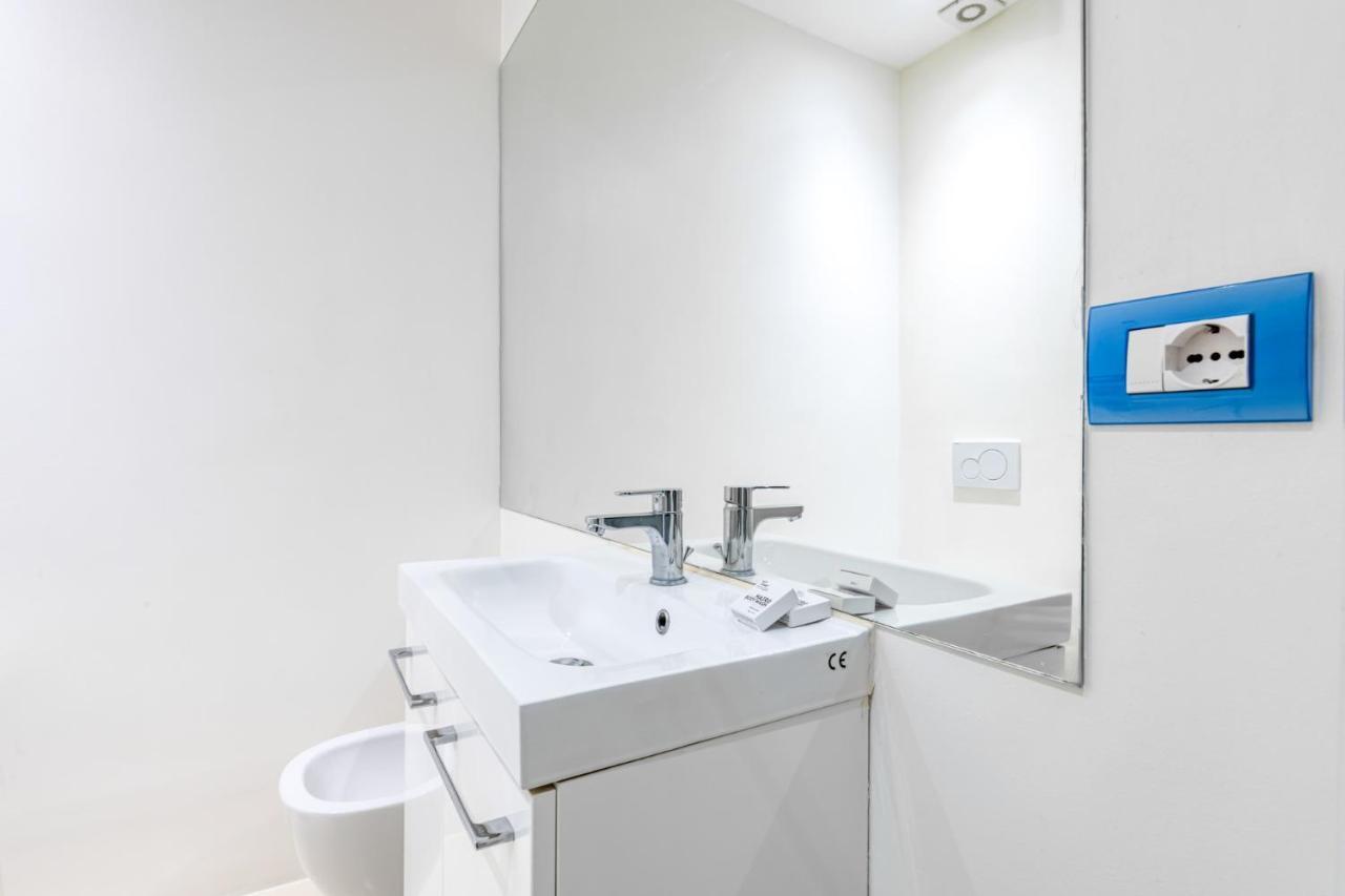 Easylife - Romantico Appartamento Sulla Darsena Milano Esterno foto